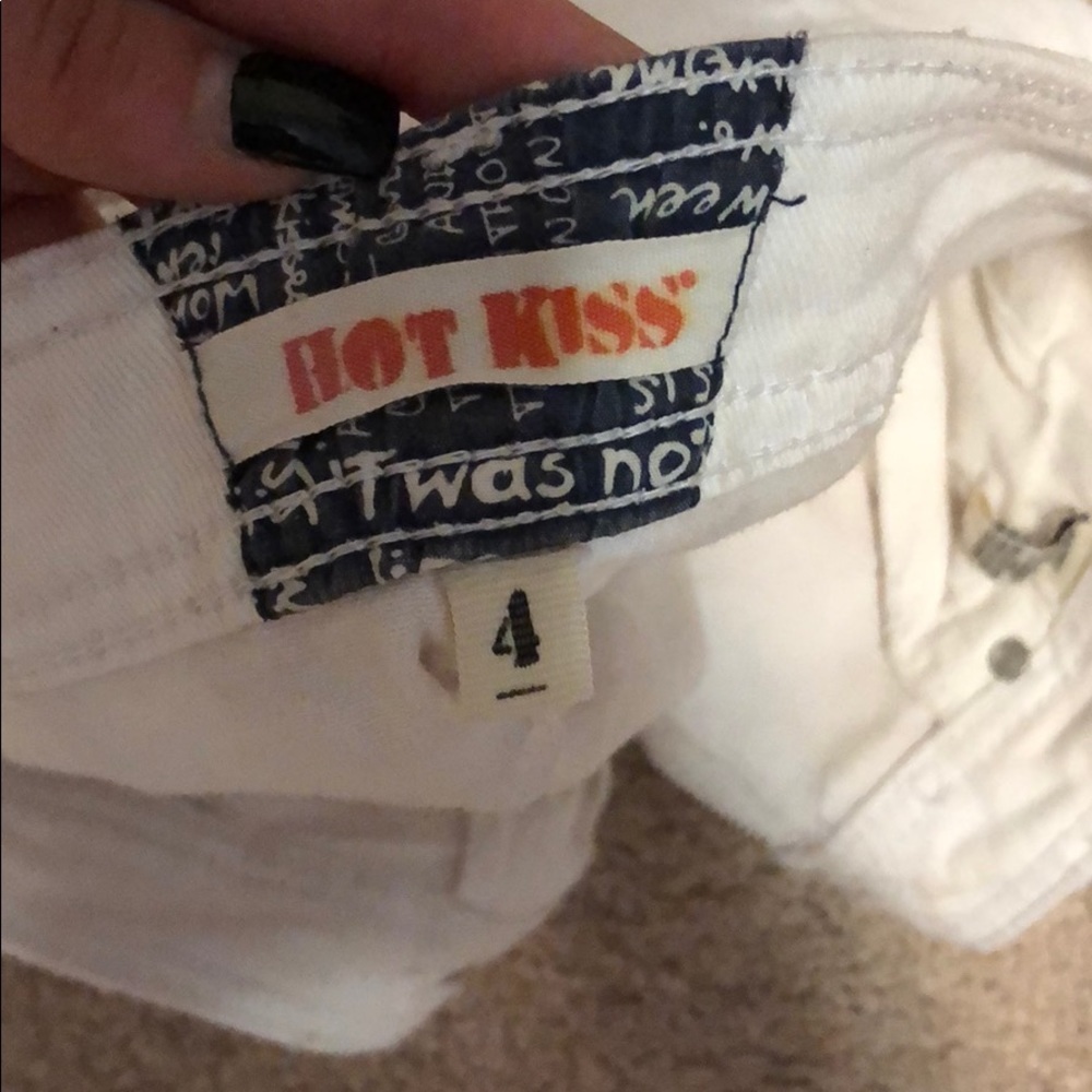 Shorts - Picture 7 of 7